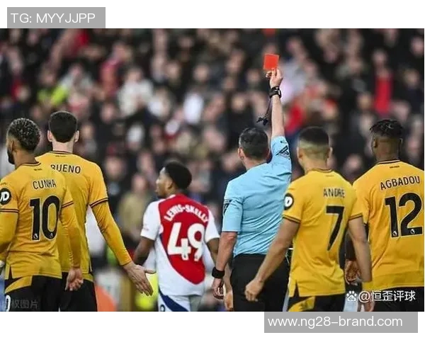 国王杯精彩对决尤文图斯大胜阿森纳引发争议判罚热议