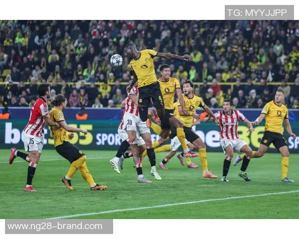 欧冠精彩对决：多特蒙德大胜莱比锡战术解析与瞬间回顾