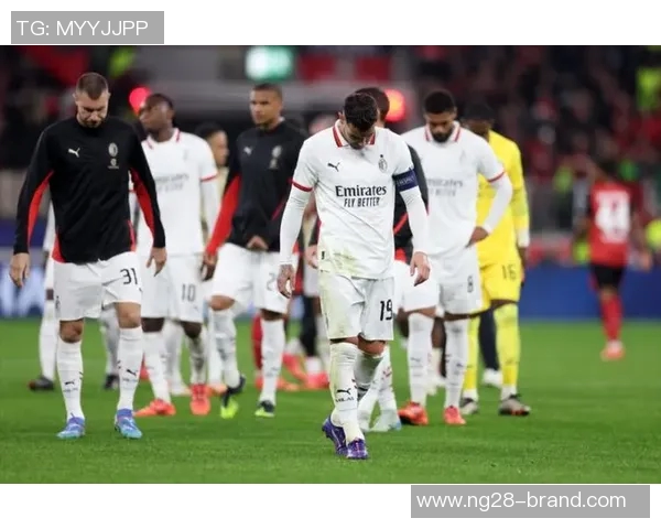 友谊赛精彩回顾AC米兰3-0战胜皇马争议判罚引发热议