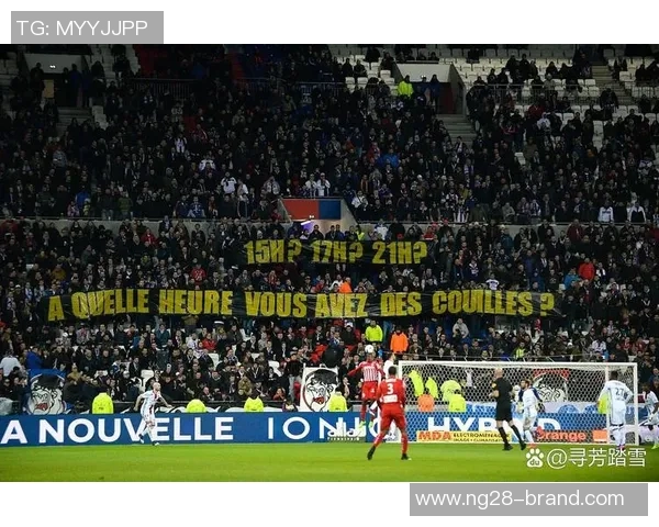 国王杯精彩对决里昂大胜那不勒斯乌龙球成比赛转折点 国王杯精彩对决里昂大胜那不勒斯乌龙球成比赛转折点