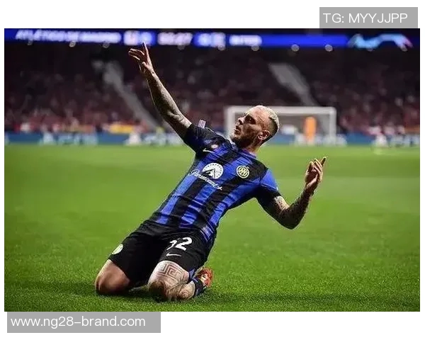 马竞逆转国米上演惊天大战乌龙球成全场焦点瞬间 马竞逆转国米上演惊天大战乌龙球成全场焦点瞬间