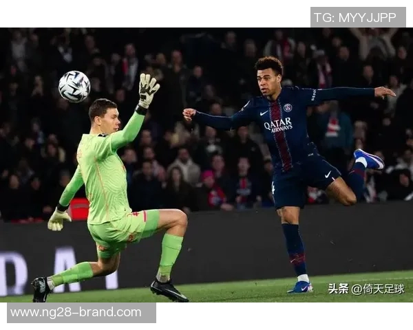 中超赛事回顾巴黎圣日耳曼大胜马竞引发全场热议与数据分析