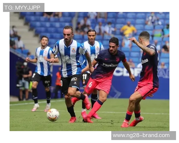 中超惊现历史冷门那不勒斯与马竞激战成平局引发全场沸腾